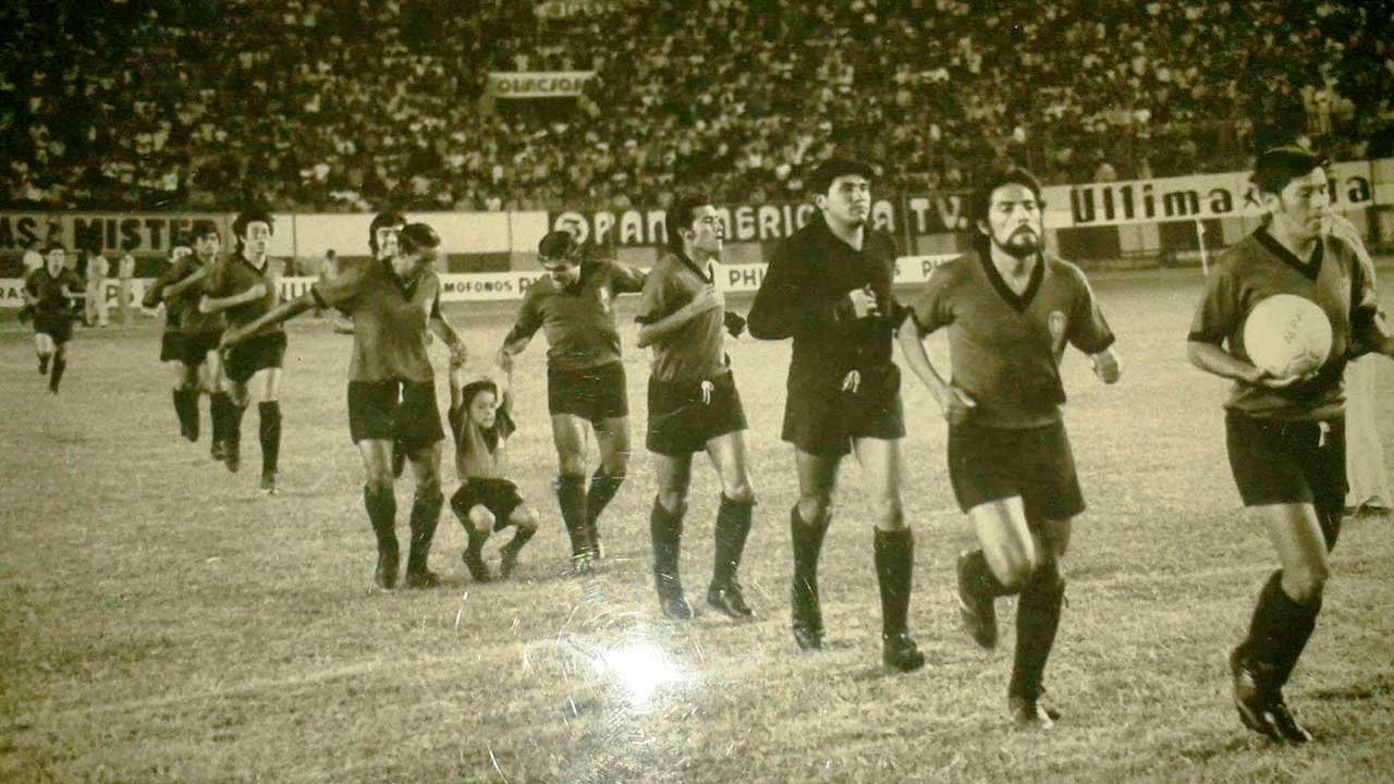 Sportivo Huracán Campeón de la Copa Perú 1973 Sportivo Huracán Campeón de la Copa Perú 1973