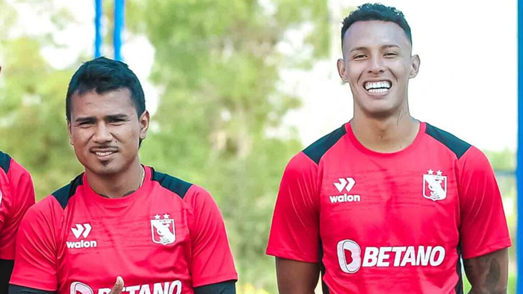 Alejandro Ramos y Leonardo Mifflin